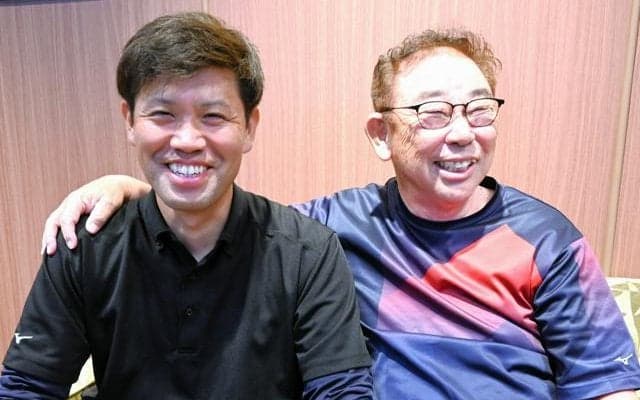 初戦突破した東海大甲府、愛弟子に伝わった「人間力伸ばす指導」