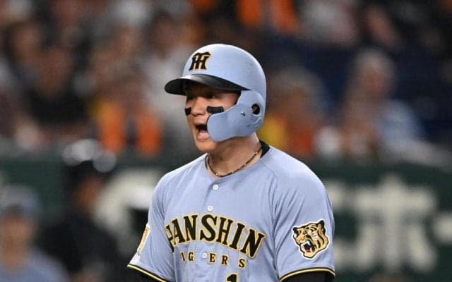 阪神　森下が特大の２６号ソロ　三回に近本の２号先制ソロに続きこの回２本目　首位攻防戦は一発攻勢で動く
