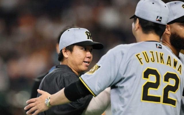 阪神・村上　巨人戦３連勝　熱投８回１失点　２年連続３度目の２桁勝利へ王手　セ界トップ防御率１・８２、ＱＳ率９５％