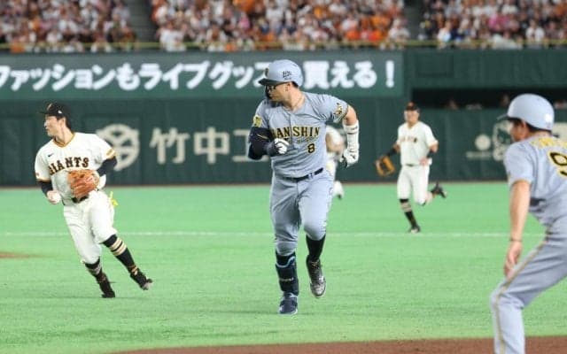 巨人守備にほころび　初回タイムリーの佐藤輝を一、二塁間で挟殺失敗　解説者「ちょっともったいなかった」　オールセーフで１死一、三塁→大山の犠飛で２点目