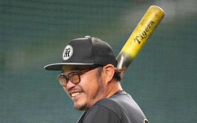 【阪神】小谷野栄一コーチが戦列復帰でベンチ入り　体調不良で５試合欠場も元気な姿見せる