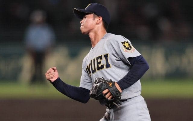 仙台育英が3年ぶり夏8強 2年生右腕が拓大紅陵の猛追振り切り準々決勝進出 雨天中断のハプニングもスキ見せず【26年夏甲子園】