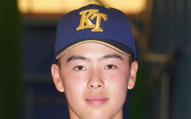 【甲子園】最大８人の投手を導ける！健大高崎のスーパー司令塔が投手陣４人の長所引き立て８強へ