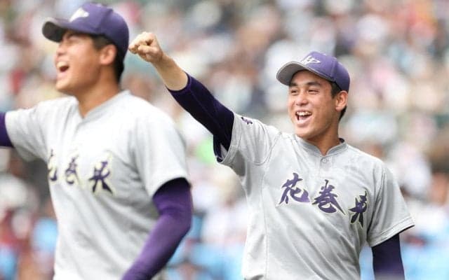 花巻東３年ぶり８強　適時打０本で４得点　内野ゴロで２得点＆犠飛２本　６２年ぶり完封でセンバツ８強の英明撃破