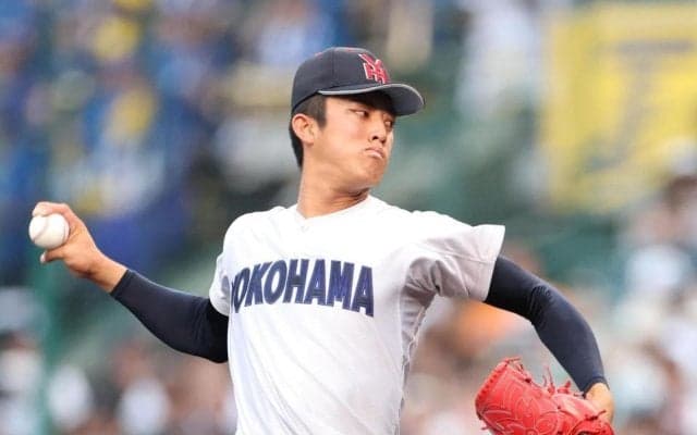 横浜・織田が六回に２番手で登板　１５０キロ台連発で「おーっ」甲子園どよめき　打線が５－２と逆転した直後