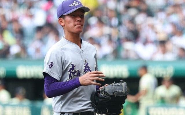 逸材左腕の“魔球”に騒然「超一級品」　甲子園で発揮した強心臓「このボールはエグい」