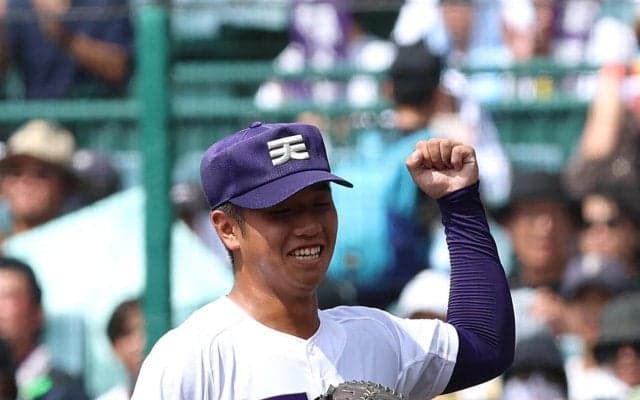 【甲子園】９年ぶり４強の天理・橋本桜佑が154球完封！「打ってくるチームを打たせて取れた」