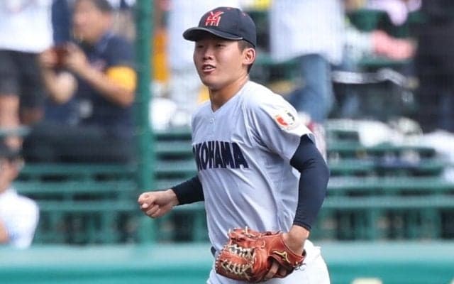 横浜に「流れ変えられる奴何人おんねん」　超絶レーザーに甲子園騒然「とんでもないな」