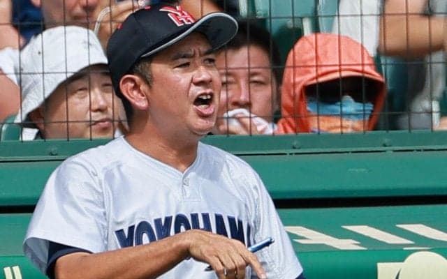 【甲子園】横浜・村田監督が中継で涙　亡き渡辺元智さんに捧げる勝利「優勝を届けられるように」