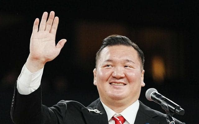 白鵬翔さん、夏の甲子園初観戦「岩手県１番と神奈川県１番が戦いました」織田翔希に「びっくり」