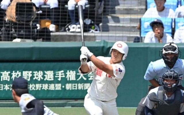 智弁和歌山４強入り　低反発バット導入後１試合最多タイ１８安打１１得点　悩めるスラッガー荒井が復活４安打