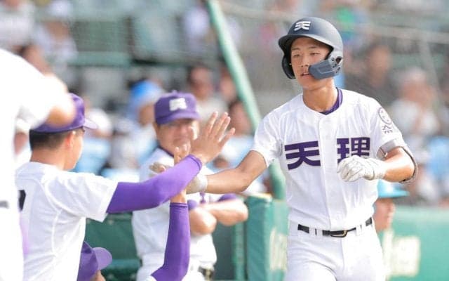 天理「４番・金本」が大会２号含む２安打２打点　今大会打率・５３８の好調ぶりで９年ぶりの４強導いた