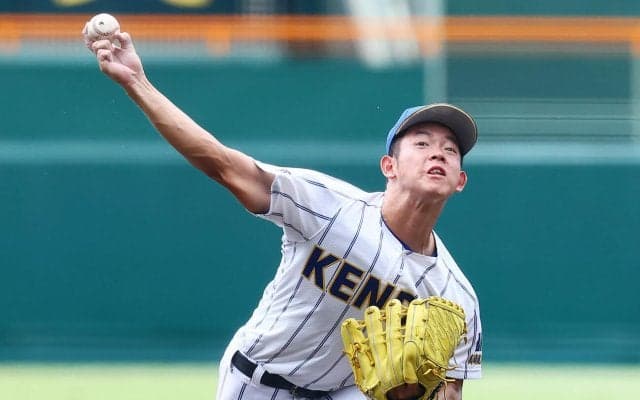 【甲子園】健大高崎の先発は佐藤麻恩「テンポよくしっかり投げられる投手」青柳博文監督