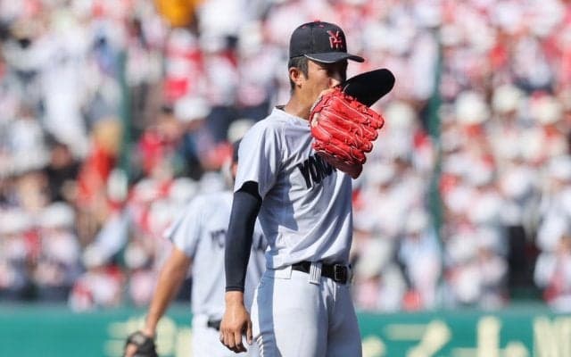 横浜 涙の準決勝敗退…織田翔希の夏終わる、投手陣が智弁和歌山に7失点で28年ぶり決勝逃す【26年夏甲子園】