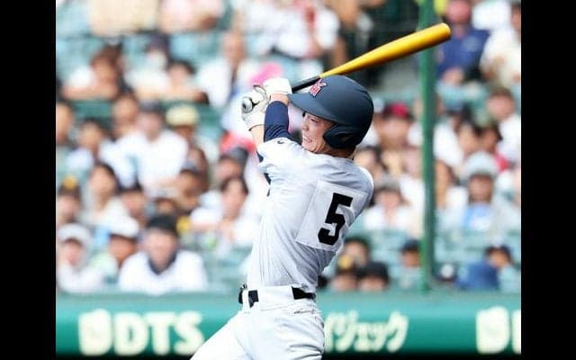 先制適時打で4番の存在感　横浜・川上選手、優勝届かず「来年こそ」