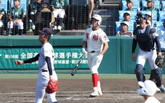智弁和歌山・楠本　織田からＶ３ラン　「真っすぐは１００％」データ班の分析的中→人生で「一番完璧」