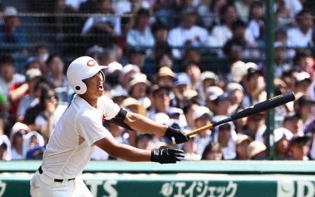 【甲子園】智弁和歌山２回に２点先制　強力打線が早速長打３本で本領発揮　健大高崎と決勝戦