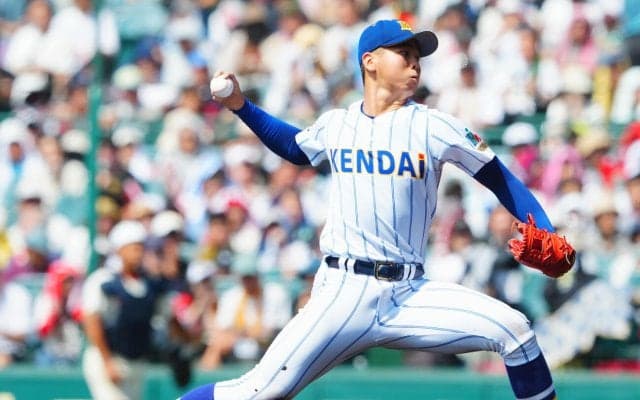 【甲子園】健大高崎先発のエース石垣が６回に降板　北田がマウンドへ　智弁和歌山と決勝
