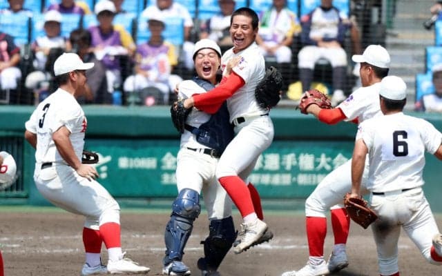 【甲子園】５年ぶり４度目の日本一！智弁和歌山の山田凜虎「最高です」