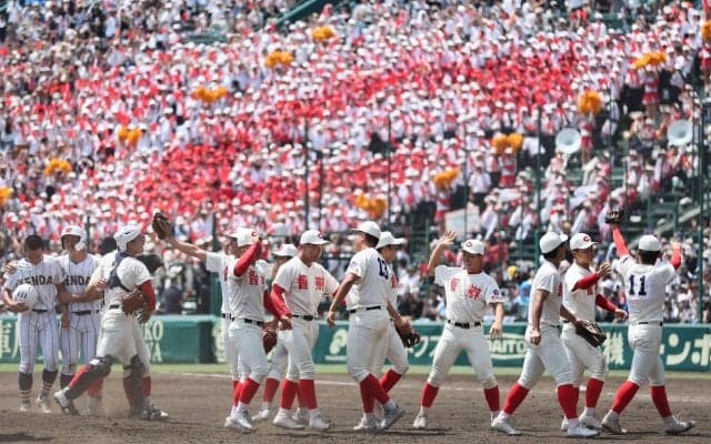 「本当に魔曲やった…」智弁和歌山の逆転V呼んだジョクロック、圧巻の応援にSNS沸騰「いつ聴いても鳥肌モノ」｢ヤバすぎる｣【26年夏甲子園】
