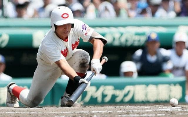 八回の攻防、平常心を保った智弁和歌山　魔曲に惑わされた健大高崎