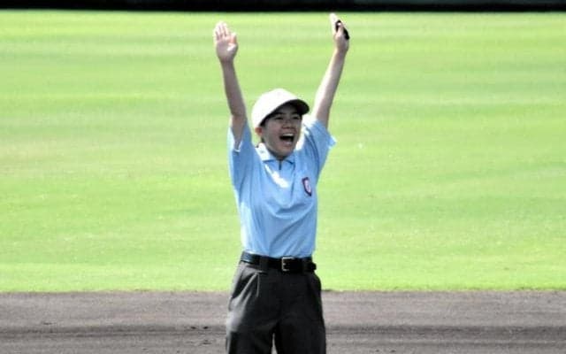 女性の審判が初出場　きっかけはホワイトボード　全国高校軟式野球