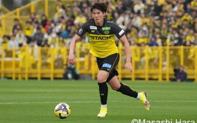 開幕3連勝！柏レイソル｢J1制覇｣3つの条件(1)大ケガから復活した日本代表MFが｢驚きの急成長｣、指揮官が期待する｢右サイドのさらなる進化｣