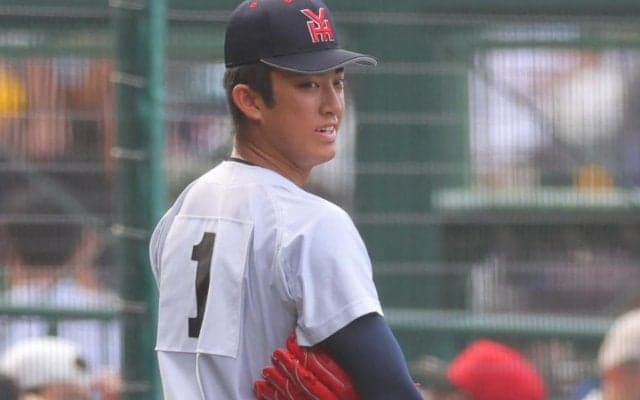 甲子園で視察したNPBスカウトから漏れた“超高校級右腕”への一言　横浜高校・織田翔希がひと夏で見せた「強み」と「課題」
