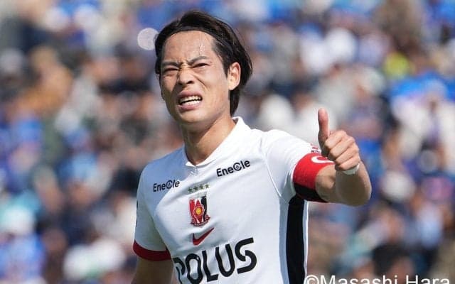 ｢リアクション最高｣J1浦和主将、元おはガール妻の“内緒のバッサリ”髪型にメロメロ絶叫！｢えー!! 可愛い！｣｢俺が短いのがいいって…」