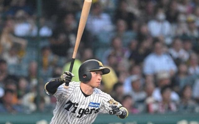 阪神・近本が先頭打者本塁打　１カ月ぶり甲子園に快音　今季自身初　１４試合ぶりの３号ソロで先制「チームを勢いづける打席にしたいと思っていた」