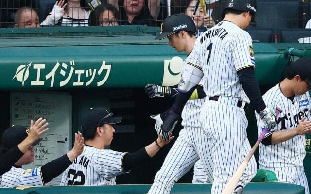 【阪神】巨人との首位攻防戦制し藤川監督「怖さは感じながら」近本光司の１発は「パッと晴れた」