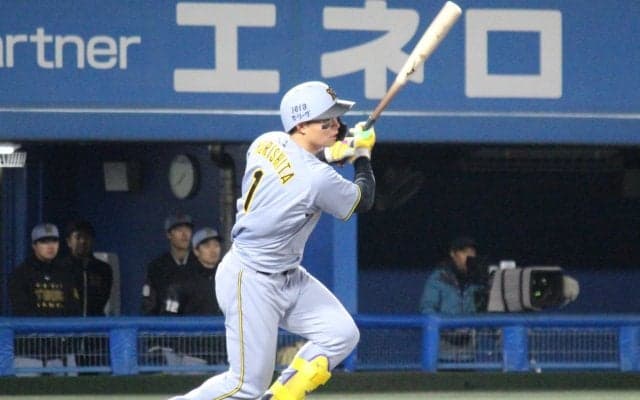 ｢無理させないで｣｢大丈夫かな｣阪神・森下翔太が死球受け途中交代、SNS上ではファン同士の喧嘩も拡散