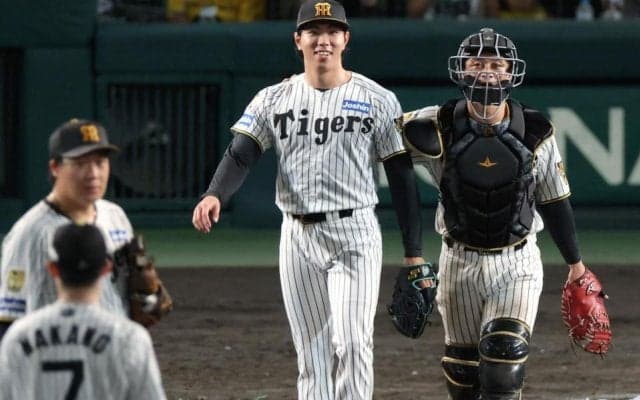 阪神・藤川監督　守護神・工藤４連投で巨人３連倒「それがプロ」８月は１６勝９敗で終了