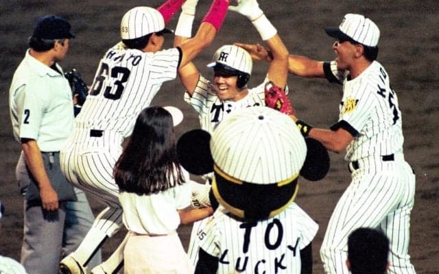 甲子園の忘れぬ“37分間”「あれ？」　天国から地獄…阪神ファンも乱入し猛抗議した“幻の一発”
