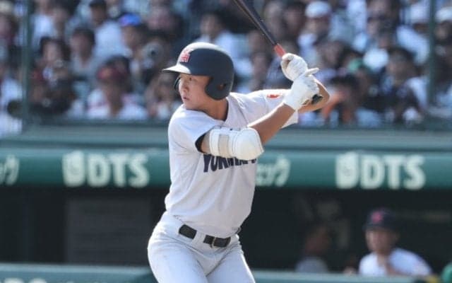 今年の高校生NO.1ショートは池田聖摩（横浜）だ！Gグラブ賞常連を狙えるポテンシャルあり！＜高校野球ドットコム注目選手ファイル・コム注＞