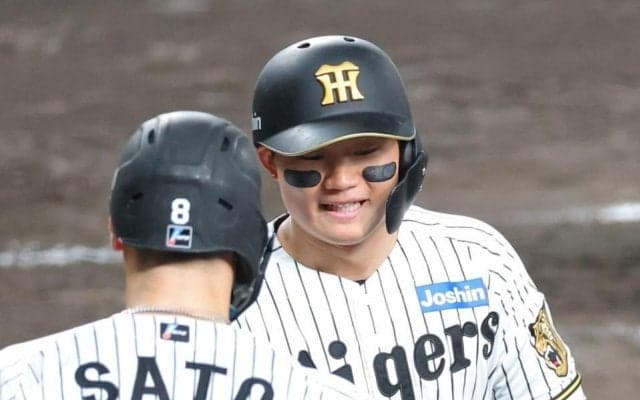 阪神・森下　自身初の聖地２桁弾　佐藤輝追走４１打席ぶり３２号　「軌道は頭にはあった」難敵・尾形の初球カーブ撃ち