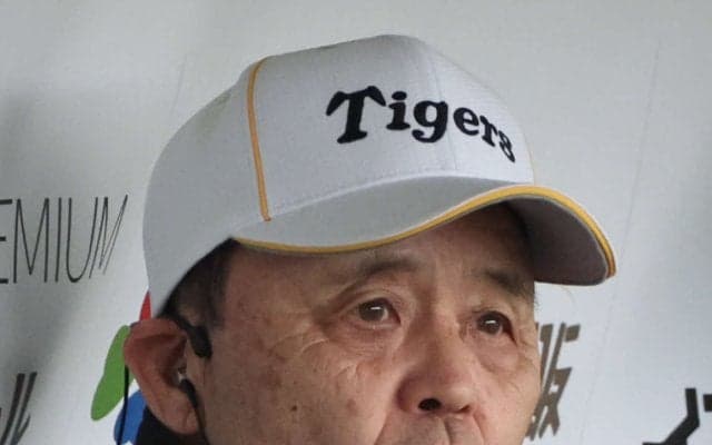 【阪神】岡田顧問「離れたね、久々見たら」森下翔太の打席位置　外角球に凡退「あそこ攻めるよ」