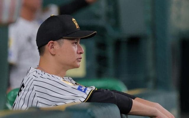 他球場の結果速報に甲子園の虎党が静まりかえる　２位の巨人が３点リード、阪神は３点ビハインド→阪神敗戦＆巨人勝利で２・５ゲーム差に接近