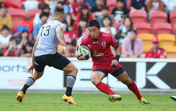 「同窓対決」はホームに軍配。五郎丸、負傷退場もチームは白星