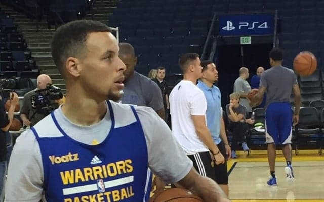 WOWOW NBAファミリー スペシャルインタビュー！ スチャダラパーBose初の現地観戦記♪