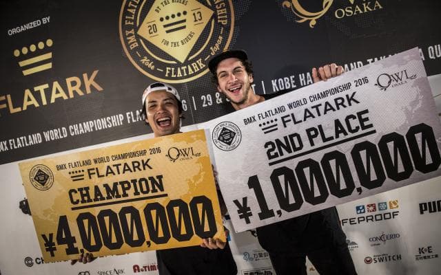 BMX フラットランド真の世界王者決定戦「FLAT ARK」で内野洋平が優勝！