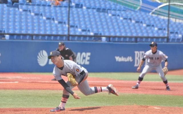 慶応大　収穫あり課題あり！苦しみながらも白星発進 東大①