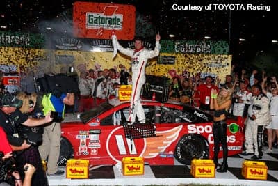 デニー・ハムリンが2カテゴリー制覇！