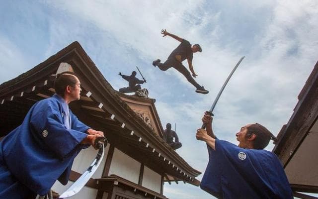 【動画】忍者かよ！時空を超えた壮大な追いかけっこに大興奮！