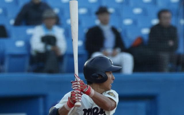 明大　東大史上Ｎｏ.１左腕・宮台攻略！　逆転で東大に先勝／東大1回戦