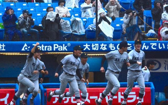 慶大　ダブルルーキーが魅せた！優勝へあとひとつ／早大1回戦