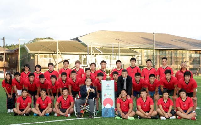 ウェブ・エリス・カップが伏見工業へ