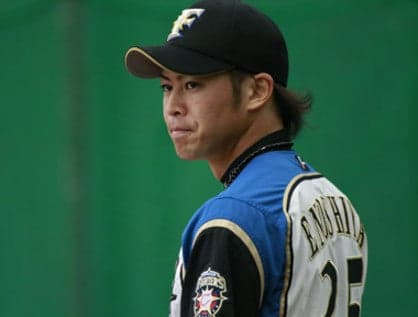 通訳になるのが夢だった日本ハム右腕。戦力外→国際担当で憧れの世界へ