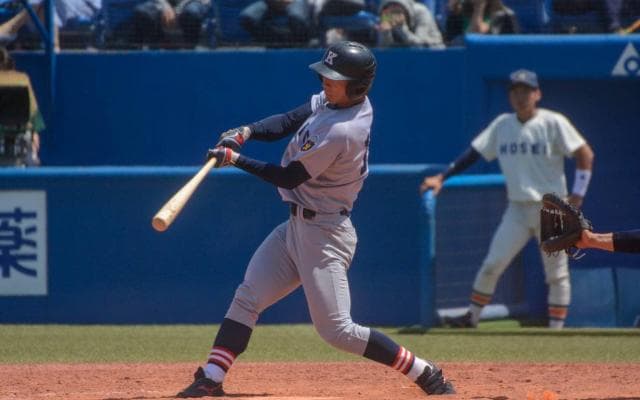 先制されるも、法大エースから一挙５得点を奪い逆転勝利！