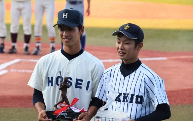 【硬式野球】東京六大学野球春季リーグ戦 閉会式 チームは5位でシーズンを終えるも、中村浩が首位打者、向山と中山がベストナインと3人がタイトルを獲得！！